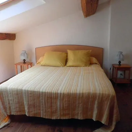 Apartment Mas De Combaud *